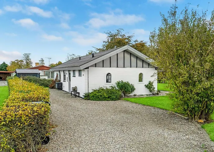 Gorgeous In Sydals With Wifi * Skovmose